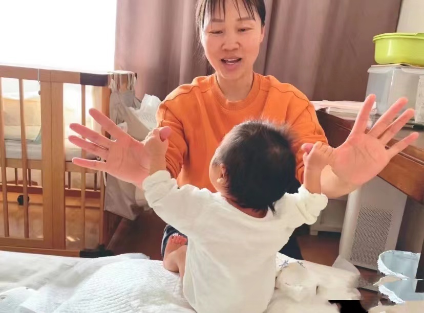 北京大班兒童成長(zhǎng)陪伴師引領(lǐng)孩子健康成長(zhǎng)